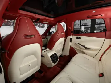 ASTON MARTIN DBX 4.0 V8 #Exclusive