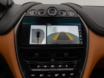 ASTON MARTIN DBX 4.0 V8 Individual Carbon Elegance