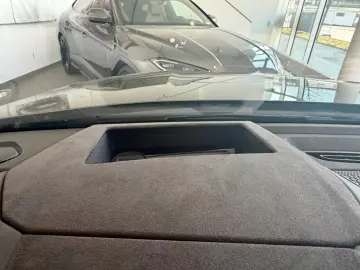 LAMBORGHINI Urus 4.0 V8 PHEV SE gr-br DarkPackage 23&hellip;