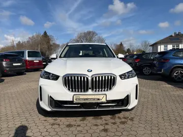 BMW X5 30d xDrive AHK Navigation HarmanKardon LED
