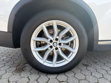 BMW X5 30d xDrive AHK Navigation HarmanKardon LED