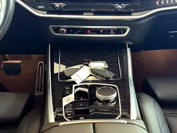 BMW X5 30 d xDrive M Sport HEAD-UP 360  SOUND AMBIEN