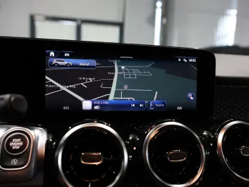 MERCEDES-BENZ GLB 200 d 4MATIC PROGRESSIVE-LINE SPORT WIDE