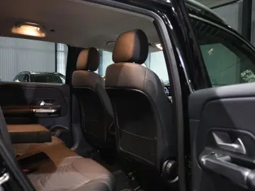 MERCEDES-BENZ GLB 200 d 4MATIC PROGRESSIVE-LINE SPORT WIDE