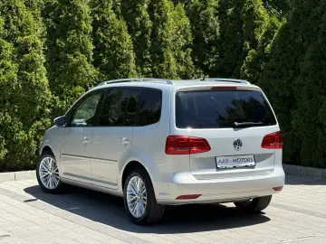 2011 VOLKSWAGEN TOURAN HIGHLINE 2.0 TDI DSG 7 LOCURI
