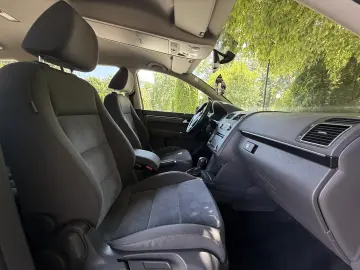 2011 VOLKSWAGEN TOURAN HIGHLINE 2.0 TDI DSG 7 LOCURI