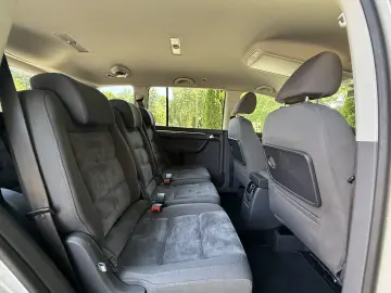 2011 VOLKSWAGEN TOURAN HIGHLINE 2.0 TDI DSG 7 LOCURI