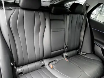 MERCEDES-BENZ E 220 d 4M T All-Terr Avantgarde LED S&hellip;