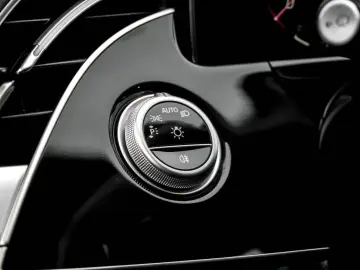 MERCEDES-BENZ E 220 d 4M T All-Terr Avantgarde LED S&hellip;