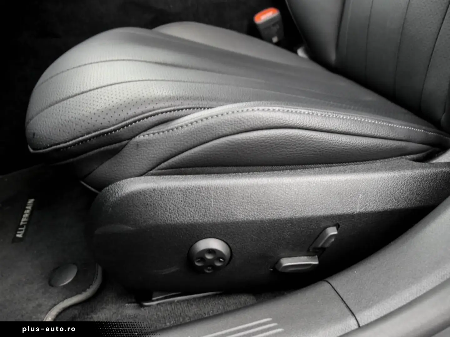 MERCEDES-BENZ E 220 d 4M T All-Terr Avantgarde LED S&hellip;