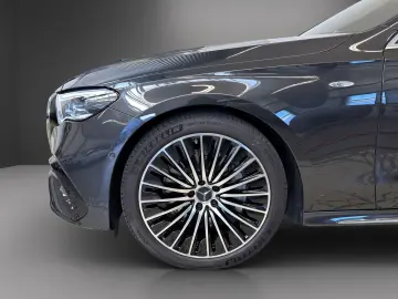 MERCEDES-BENZ E 300 T de 4M AMG Superscreen Pano AHK&hellip;