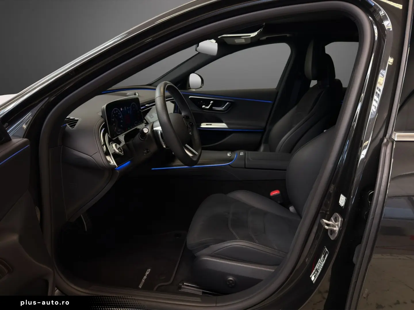 MERCEDES-BENZ E 300 T de 4M AMG Superscreen Pano AHK&hellip;