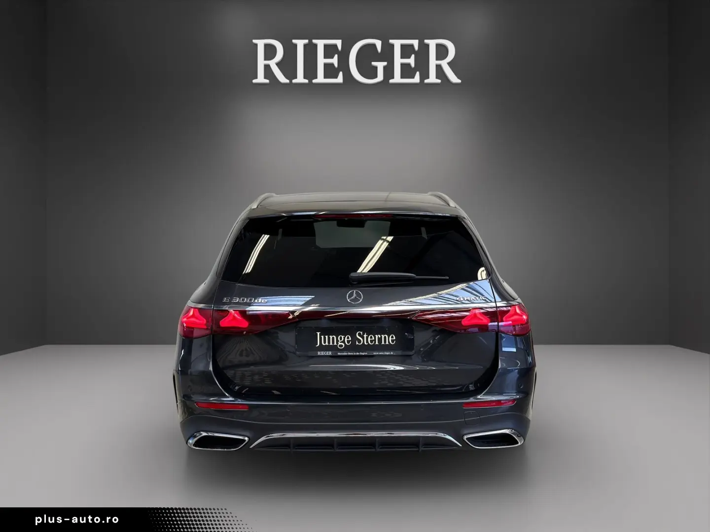 MERCEDES-BENZ E 300 T de 4M AMG Superscreen Pano AHK&hellip;