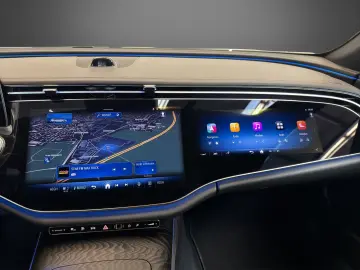 MERCEDES-BENZ E 300 T de 4M AMG Superscreen Pano AHK&hellip;