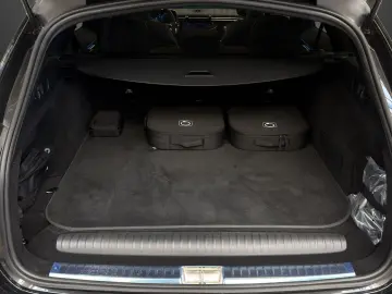 MERCEDES-BENZ E 300 T de 4M AMG Superscreen Pano AHK&hellip;