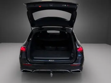 MERCEDES-BENZ E 300 T de 4M AMG Superscreen Pano AHK&hellip;