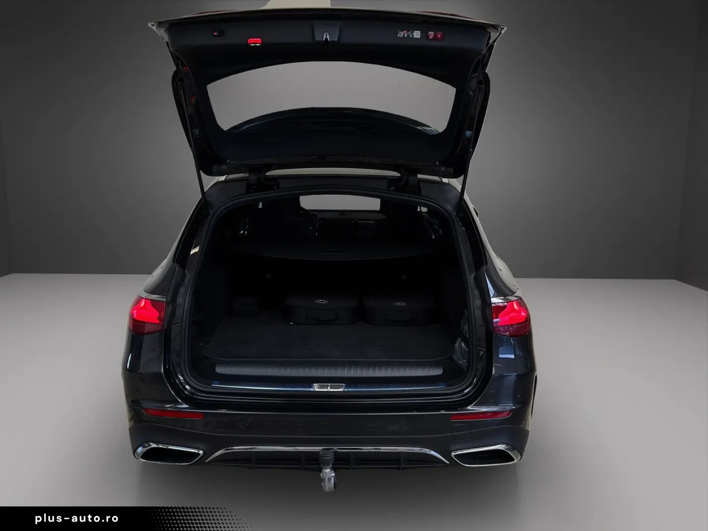 MERCEDES-BENZ E 300 T de 4M AMG Superscreen Pano AHK&hellip;