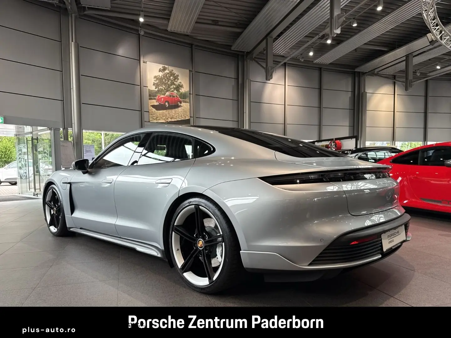 PORSCHE Taycan Turbo Leder-Brombeer InnoDrive Head-Up
