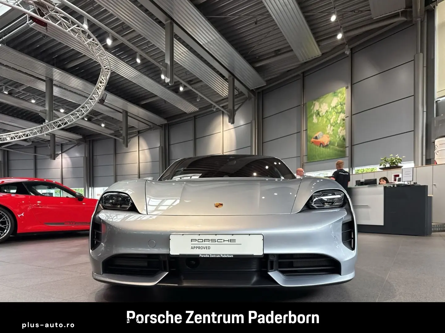 PORSCHE Taycan Turbo Leder-Brombeer InnoDrive Head-Up