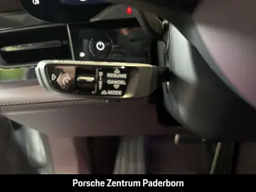 PORSCHE Taycan Turbo Leder-Brombeer InnoDrive Head-Up