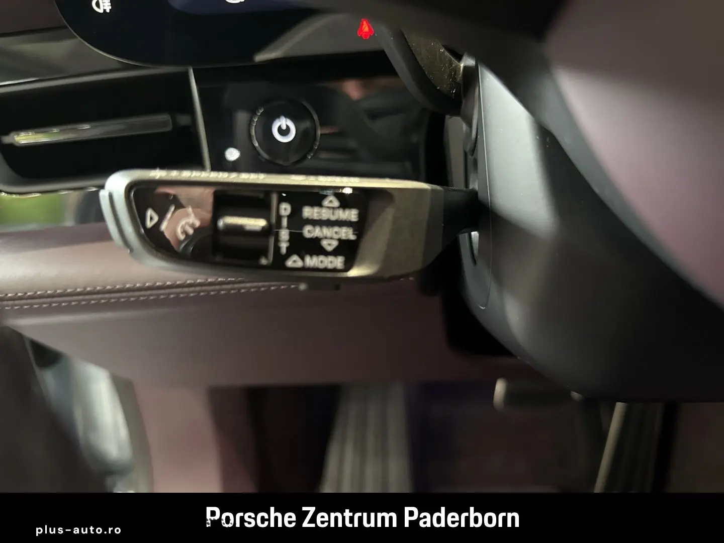 PORSCHE Taycan Turbo Leder-Brombeer InnoDrive Head-Up