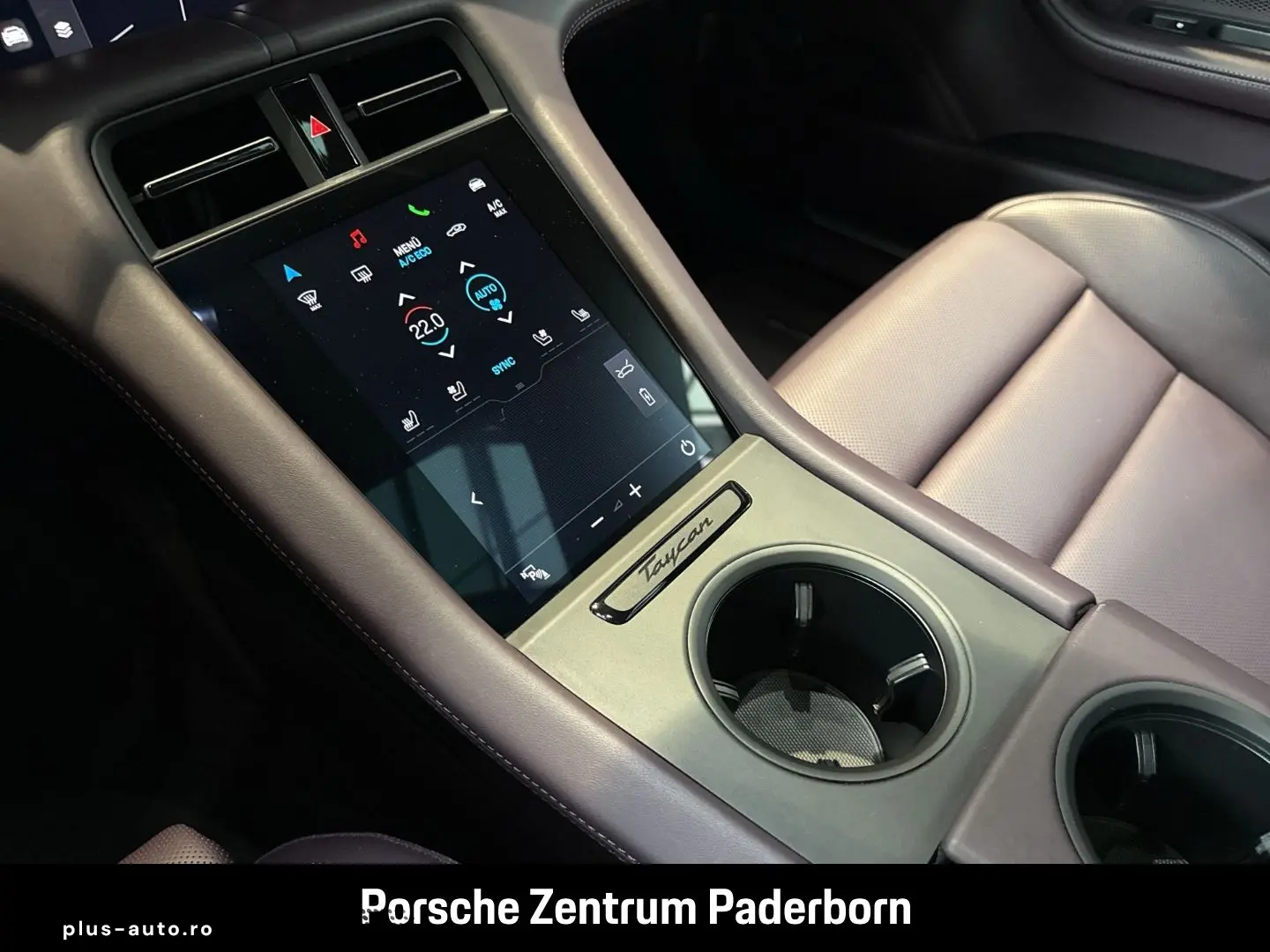 PORSCHE Taycan Turbo Leder-Brombeer InnoDrive Head-Up