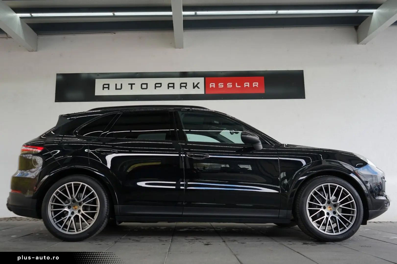 PORSCHE Cayenne Platinum Edition Luft STHZ Pano ACC