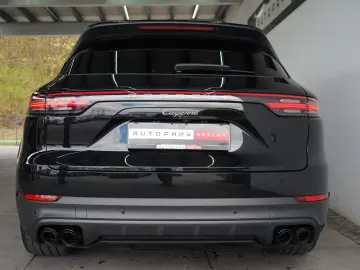 PORSCHE Cayenne Platinum Edition Luft STHZ Pano ACC