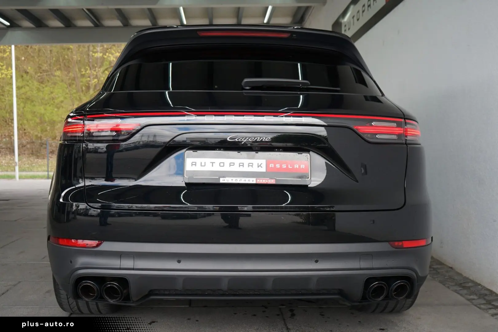 PORSCHE Cayenne Platinum Edition Luft STHZ Pano ACC