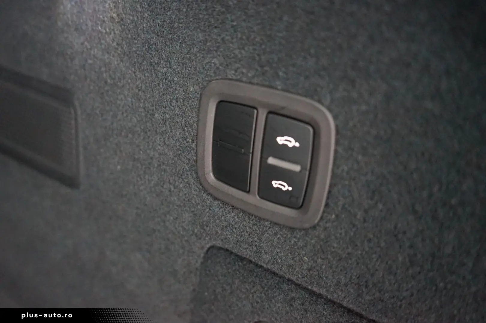 PORSCHE Cayenne Platinum Edition Luft STHZ Pano ACC