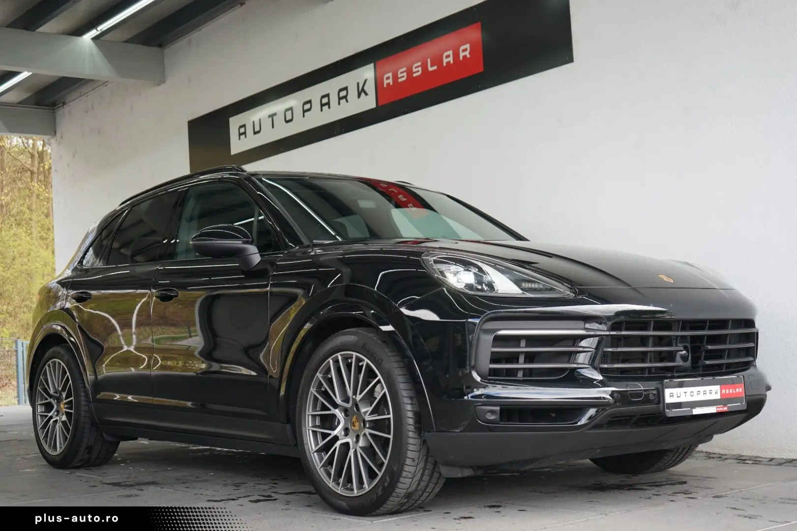 PORSCHE Cayenne Platinum Edition Luft STHZ Pano ACC