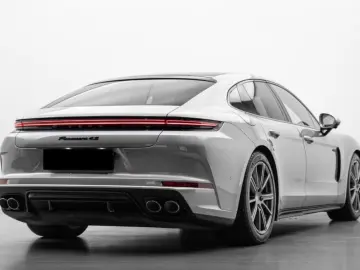 PORSCHE Panamera 4 S E-Hybrid PDLS  BOSE PANO