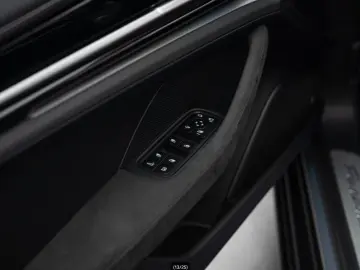 PORSCHE Panamera 4 S E-Hybrid PDLS  BOSE PANO