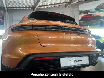 PORSCHE Taycan GTS Sport Turismo Head-Up