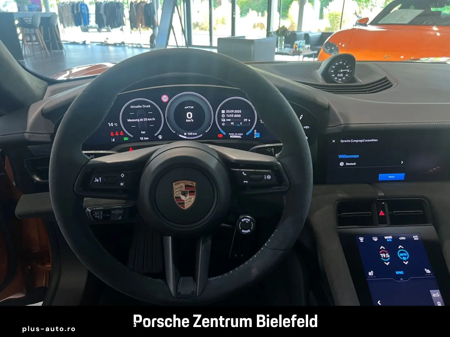 PORSCHE Taycan GTS Sport Turismo Head-Up