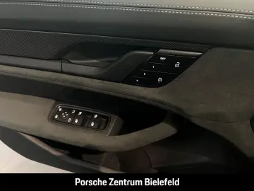 PORSCHE Taycan GTS Sport Turismo Head-Up