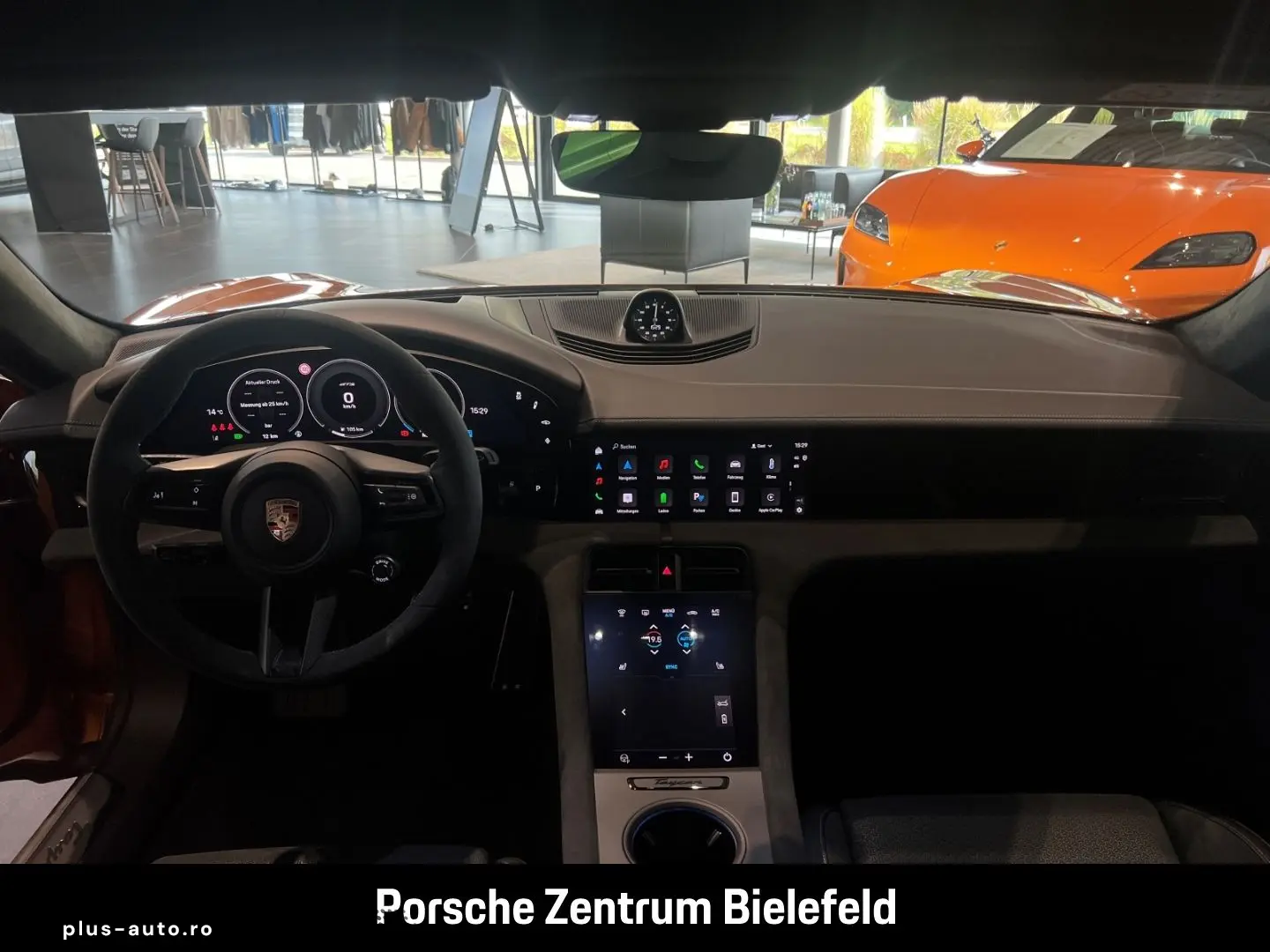 PORSCHE Taycan GTS Sport Turismo Head-Up