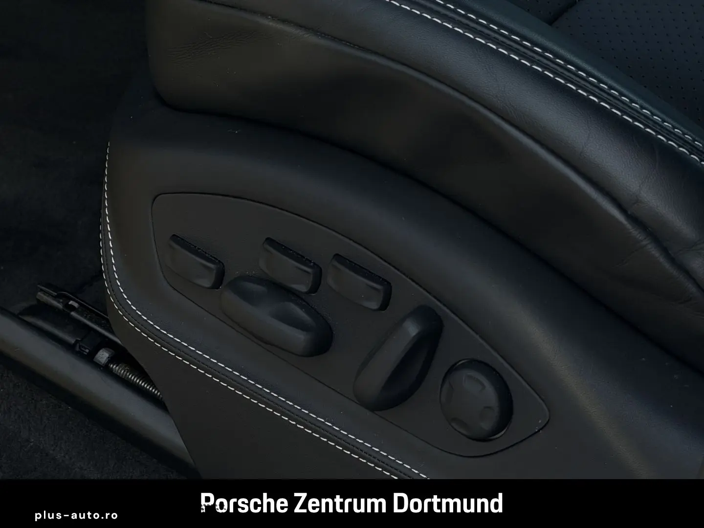 PORSCHE Macan GTS Surround-View BOSE Luft 21Ț