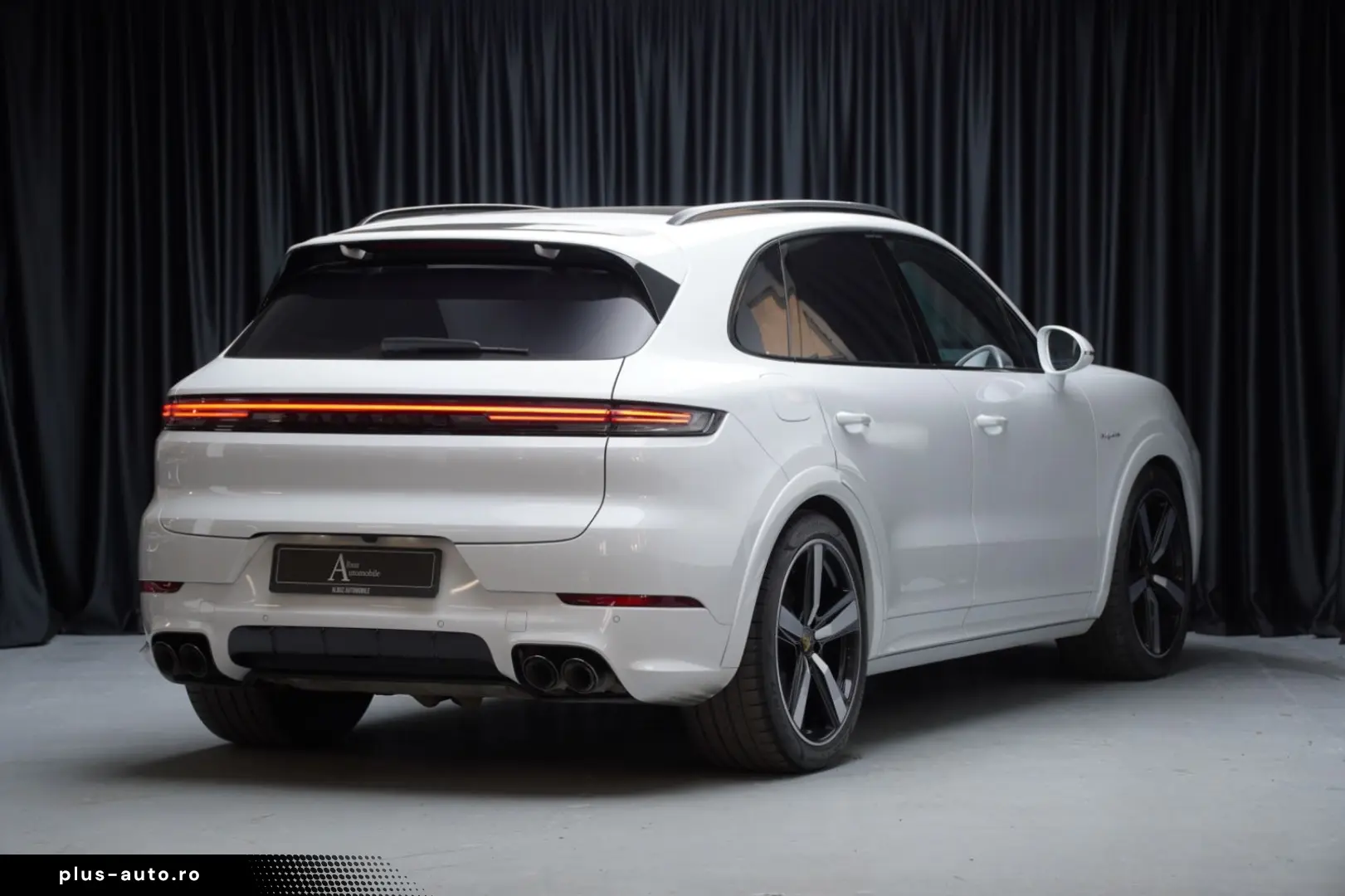 PORSCHE Cayenne E-Hybrid SportDesign Sitzbel. Pano SoftC