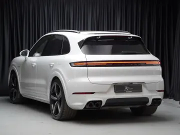 PORSCHE Cayenne E-Hybrid SportDesign Sitzbel. Pano SoftC