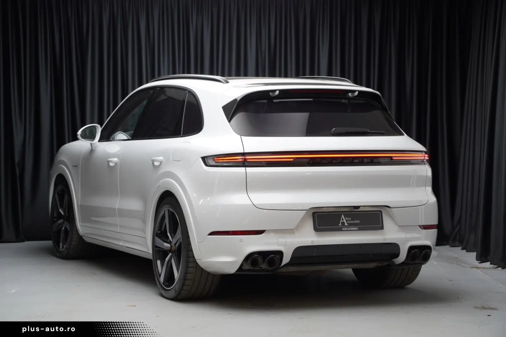 PORSCHE Cayenne E-Hybrid SportDesign Sitzbel. Pano SoftC