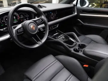 PORSCHE Cayenne E-Hybrid SportDesign Sitzbel. Pano SoftC