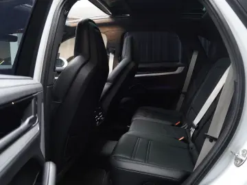 PORSCHE Cayenne E-Hybrid SportDesign Sitzbel. Pano SoftC