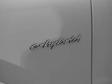 PORSCHE Cayenne E-Hybrid SportDesign Sitzbel. Pano SoftC