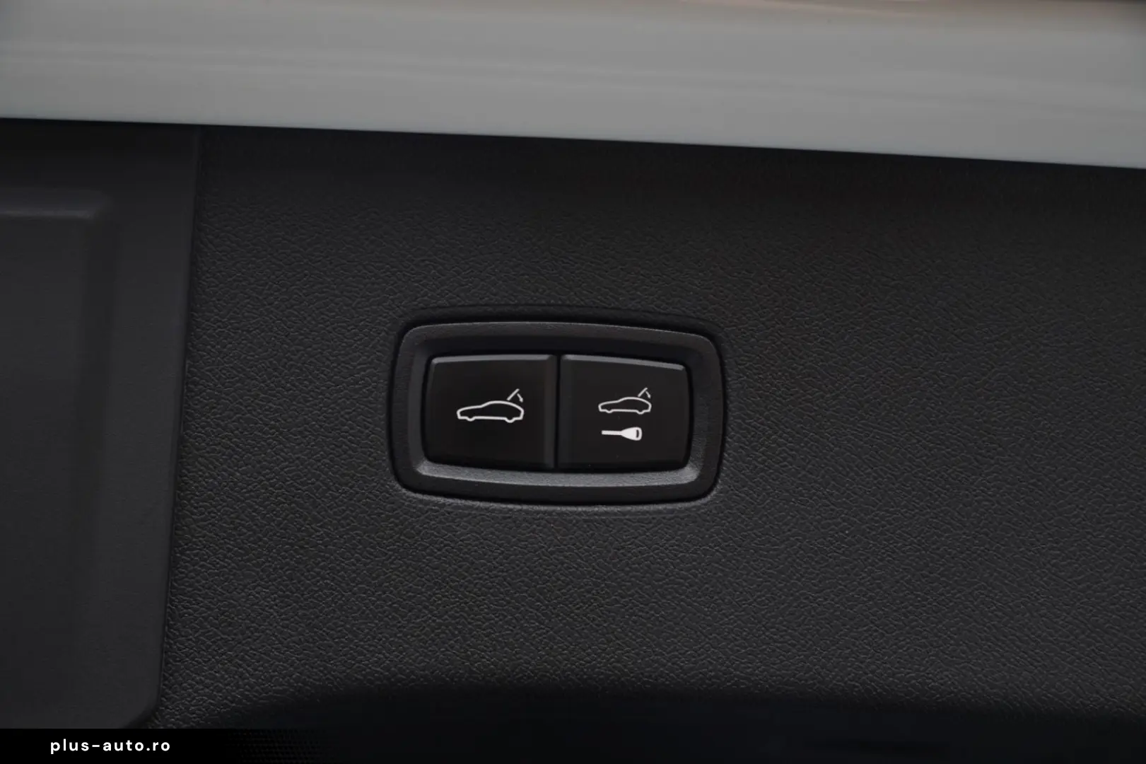 PORSCHE Cayenne E-Hybrid SportDesign Sitzbel. Pano SoftC