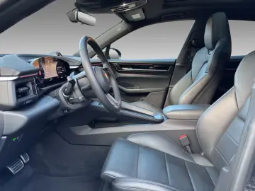 PORSCHE Macan 4 Chrono Pano Sportsitz