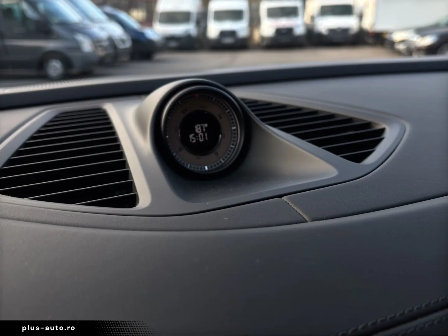 PORSCHE Macan 4 Chrono Pano Sportsitz