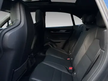 PORSCHE Macan 4 Chrono Pano Sportsitz