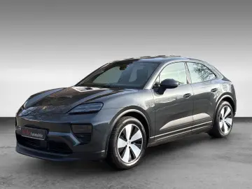 PORSCHE Macan 4 Bose Pano Volleder