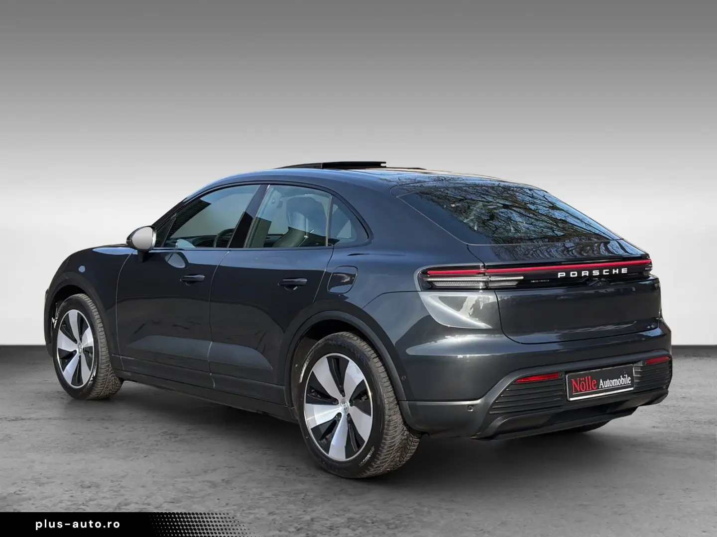 PORSCHE Macan 4 Bose Pano Volleder